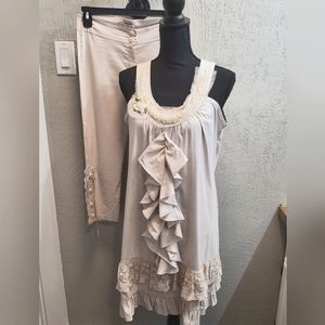 GUC ilana Connor's 2 Piece Vintage Victorian Set